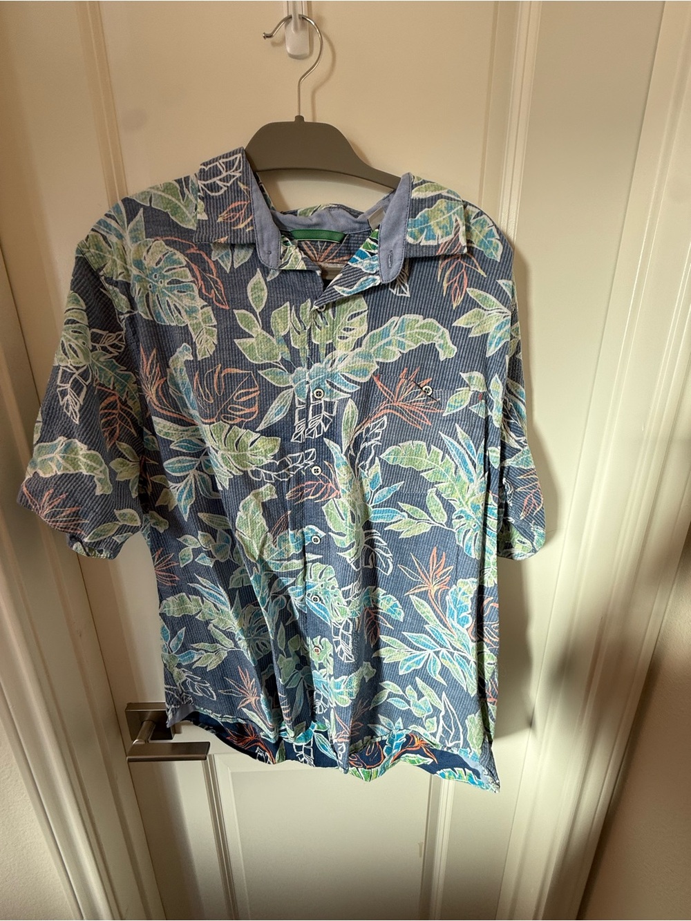Tommy Bahama Blue Tropical-Print Short-Sleeve Button-Down